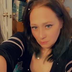 Meet your Posher, Desiree